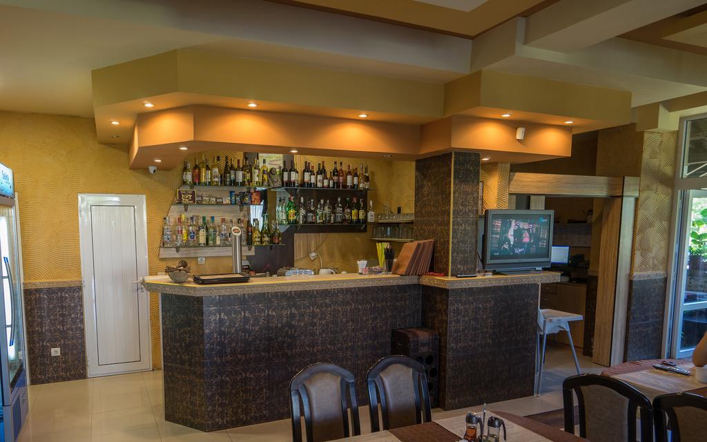Hotel Luxor Lozenets Ngoại thất bức ảnh